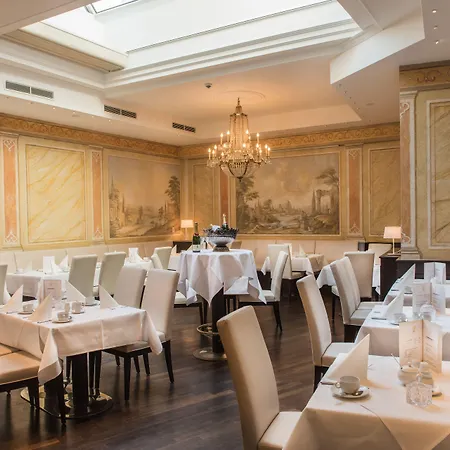 Goldener Löwe Hotel 4*