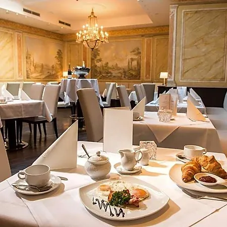 Goldener Loewe 4* Meißen