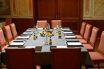 Goldener Loewe Otel