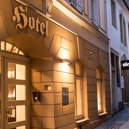 Goldener Loewe Hotel 4*