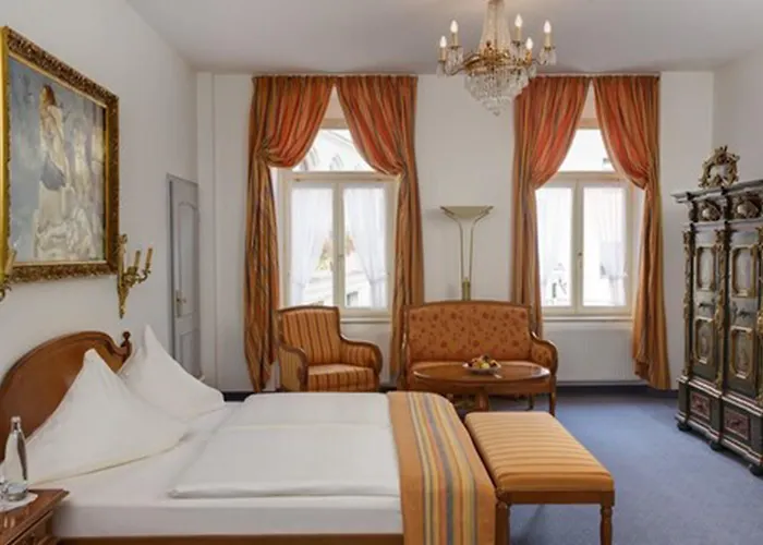 Hotel Goldener Loewe 4*